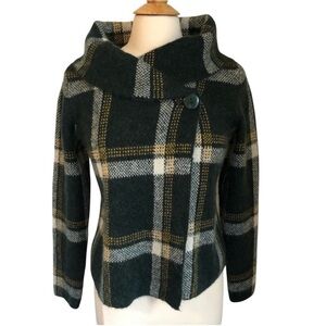 Max Studio plaid Green, Yellow & Cream cardigan w/button closure Size Small